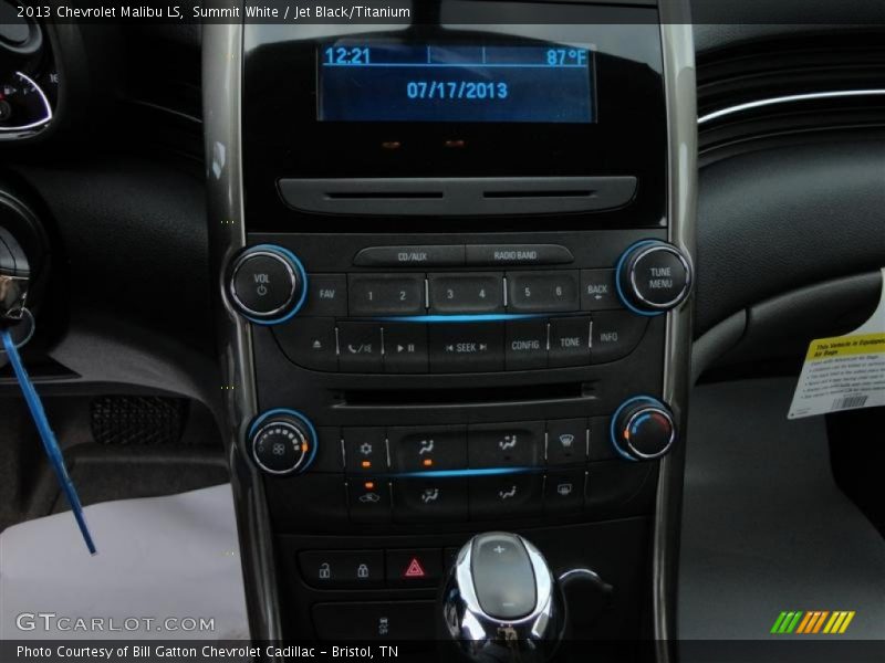 Summit White / Jet Black/Titanium 2013 Chevrolet Malibu LS