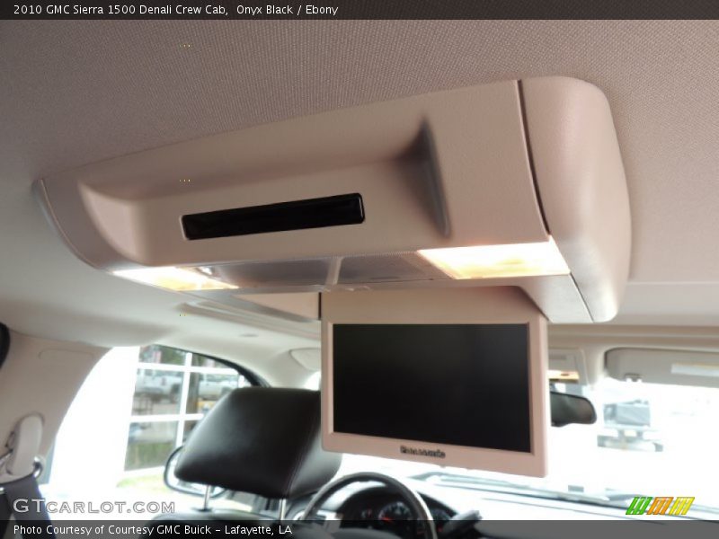 Entertainment System of 2010 Sierra 1500 Denali Crew Cab