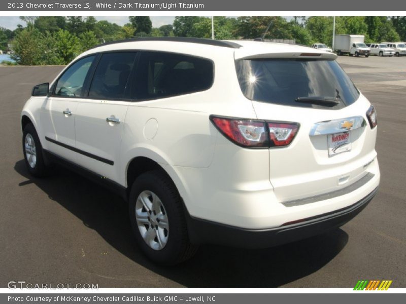 White / Dark Titanium/Light Titanium 2013 Chevrolet Traverse LS