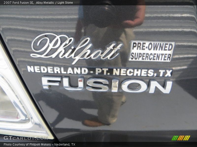 Alloy Metallic / Light Stone 2007 Ford Fusion SE
