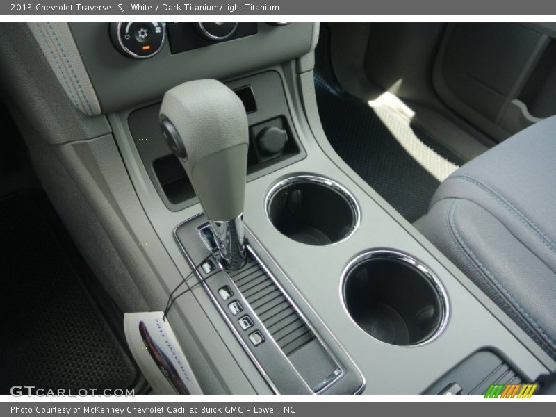 White / Dark Titanium/Light Titanium 2013 Chevrolet Traverse LS