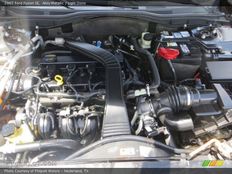Alloy Metallic / Light Stone 2007 Ford Fusion SE