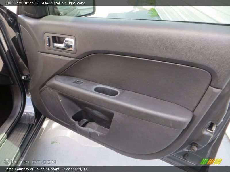 Alloy Metallic / Light Stone 2007 Ford Fusion SE