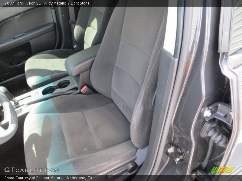 Alloy Metallic / Light Stone 2007 Ford Fusion SE