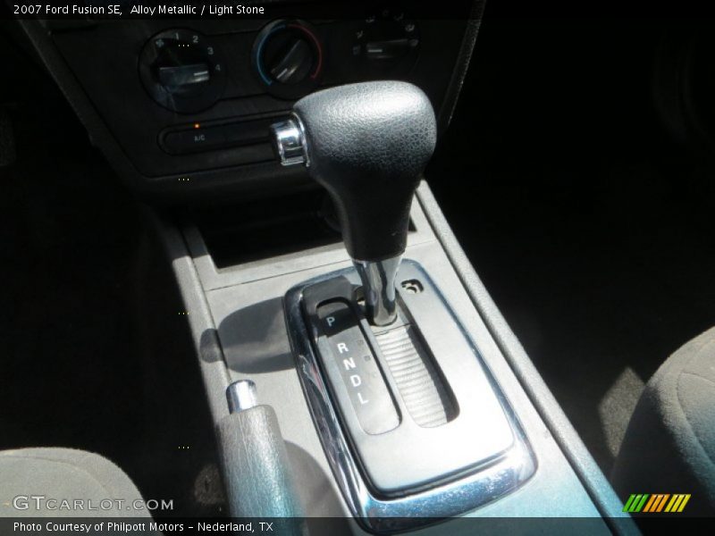 Alloy Metallic / Light Stone 2007 Ford Fusion SE