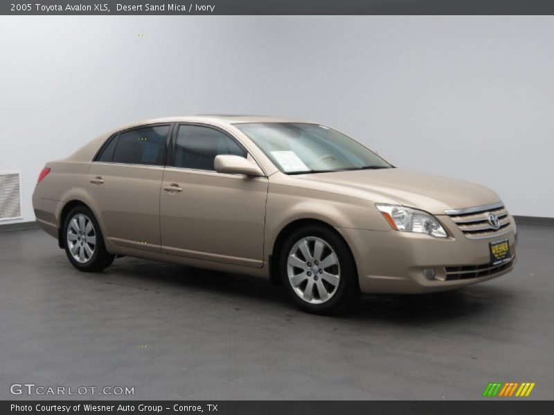 Desert Sand Mica / Ivory 2005 Toyota Avalon XLS