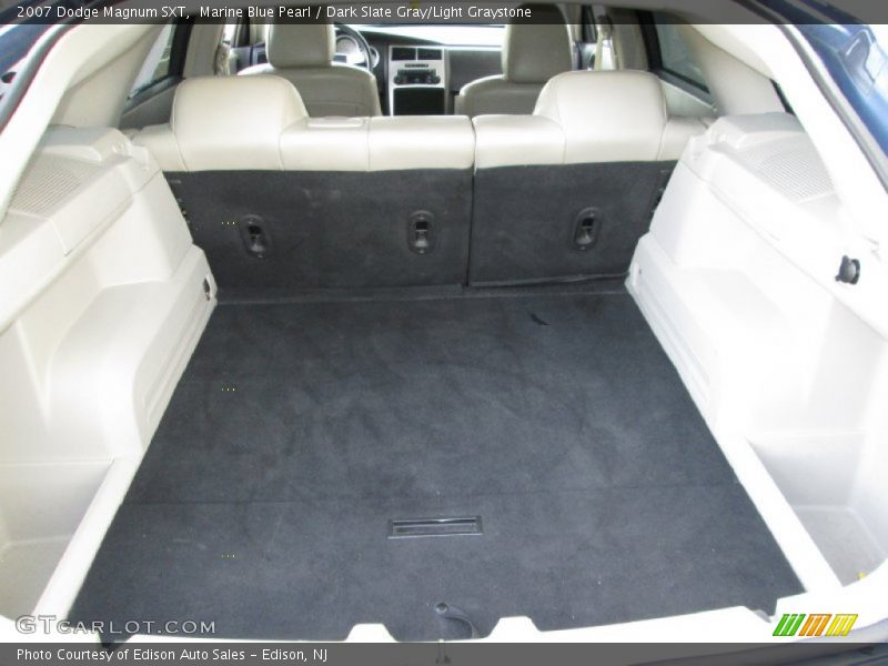 Marine Blue Pearl / Dark Slate Gray/Light Graystone 2007 Dodge Magnum SXT
