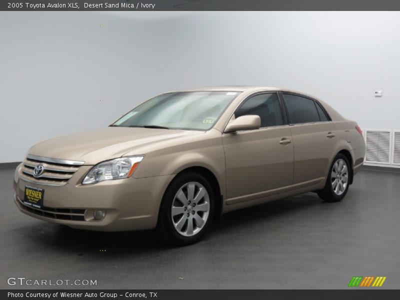 Desert Sand Mica / Ivory 2005 Toyota Avalon XLS