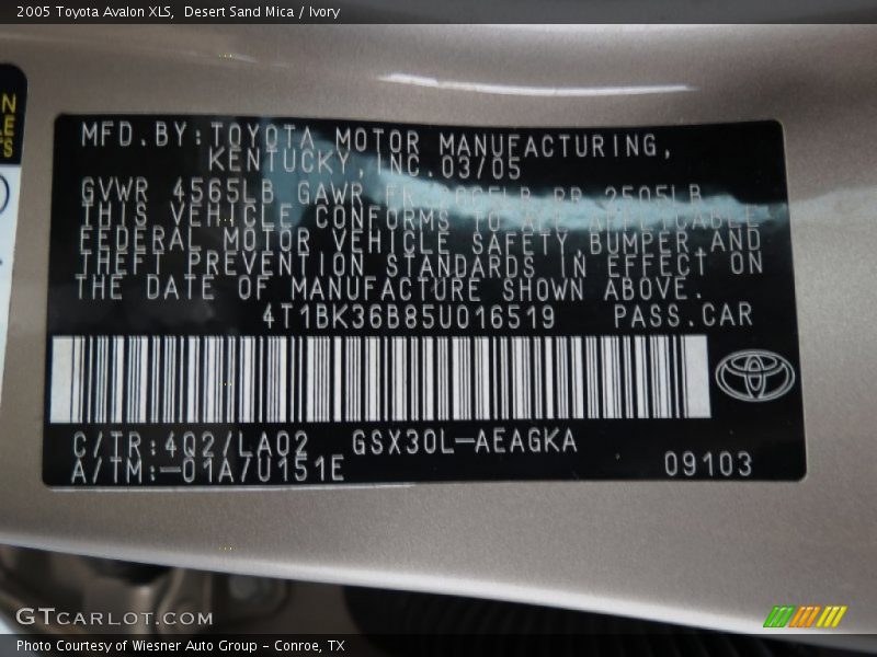 Desert Sand Mica / Ivory 2005 Toyota Avalon XLS