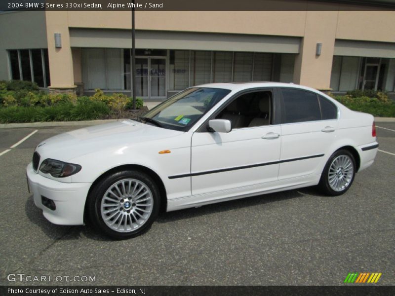 Alpine White / Sand 2004 BMW 3 Series 330xi Sedan