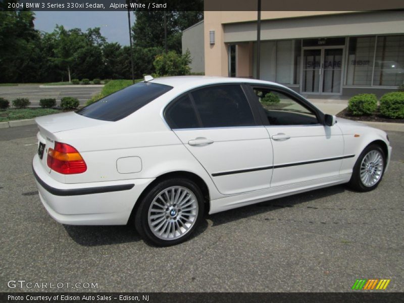 Alpine White / Sand 2004 BMW 3 Series 330xi Sedan