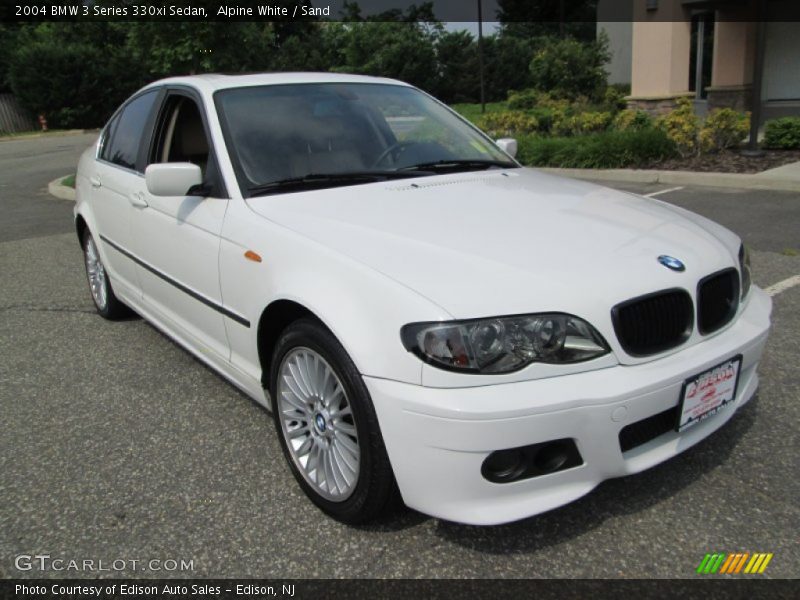 Alpine White / Sand 2004 BMW 3 Series 330xi Sedan