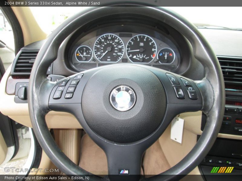 Alpine White / Sand 2004 BMW 3 Series 330xi Sedan