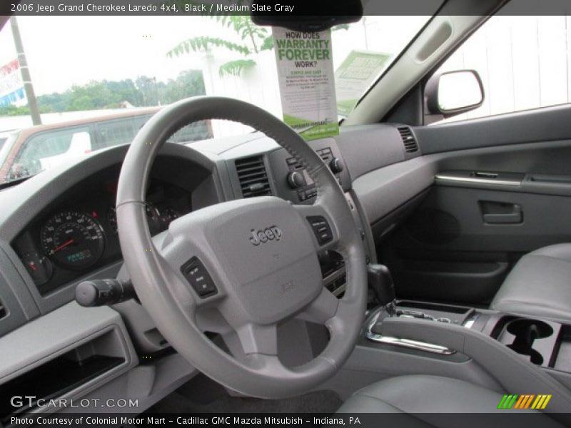Black / Medium Slate Gray 2006 Jeep Grand Cherokee Laredo 4x4