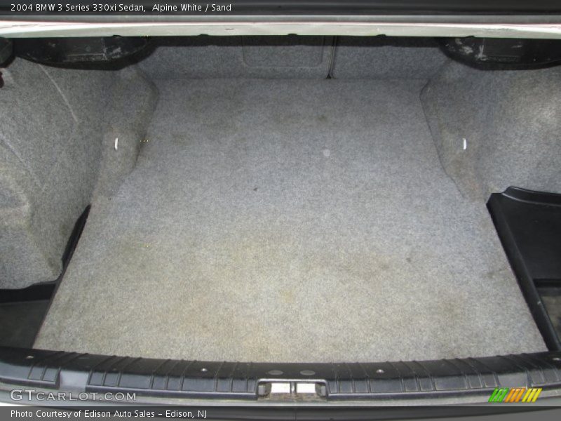 Alpine White / Sand 2004 BMW 3 Series 330xi Sedan