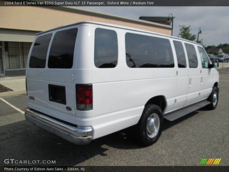 Oxford White / Medium Flint 2004 Ford E Series Van E350 Super Duty XLT 15 Passenger