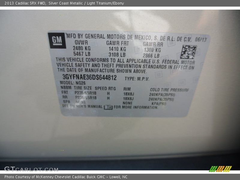 Silver Coast Metallic / Light Titanium/Ebony 2013 Cadillac SRX FWD