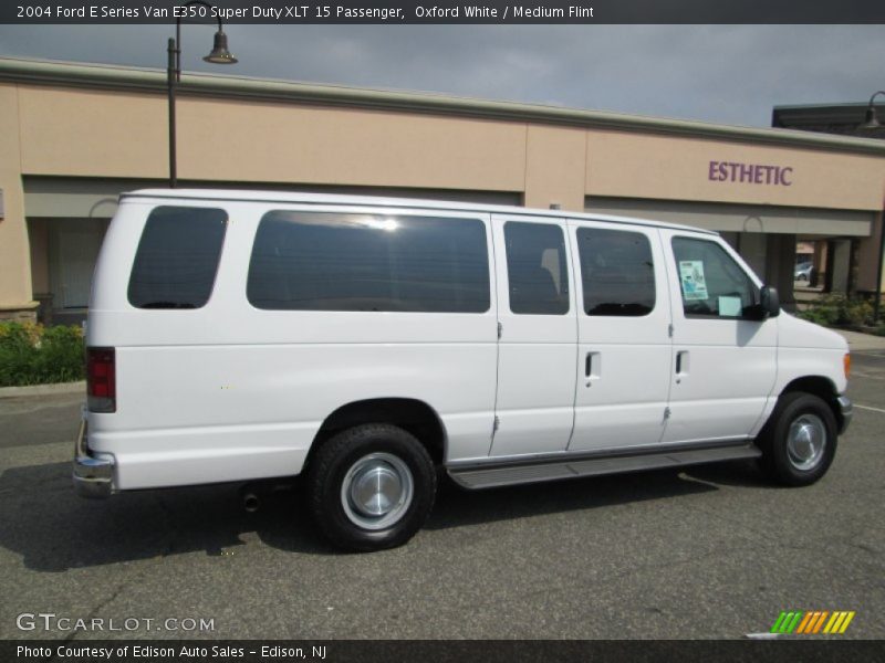 Oxford White / Medium Flint 2004 Ford E Series Van E350 Super Duty XLT 15 Passenger