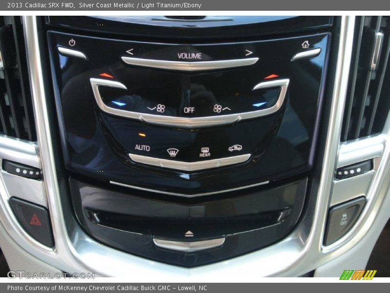 Silver Coast Metallic / Light Titanium/Ebony 2013 Cadillac SRX FWD