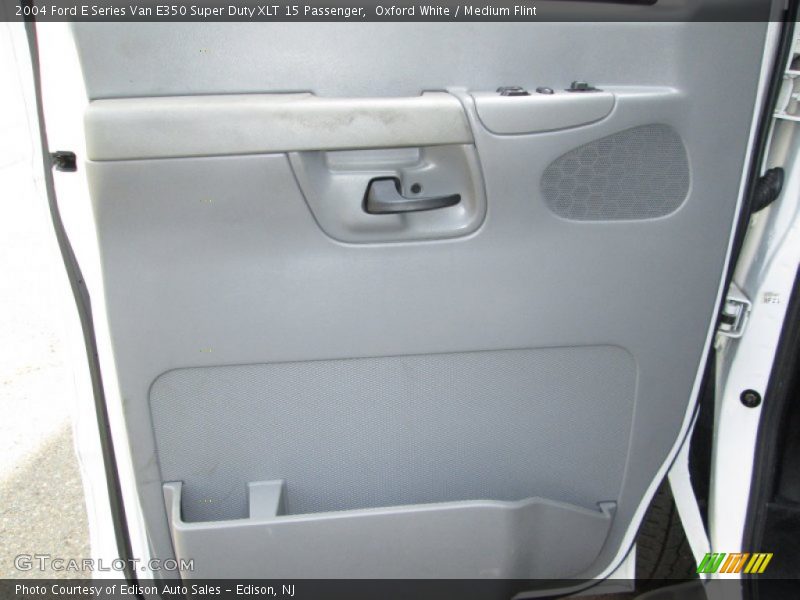 Oxford White / Medium Flint 2004 Ford E Series Van E350 Super Duty XLT 15 Passenger