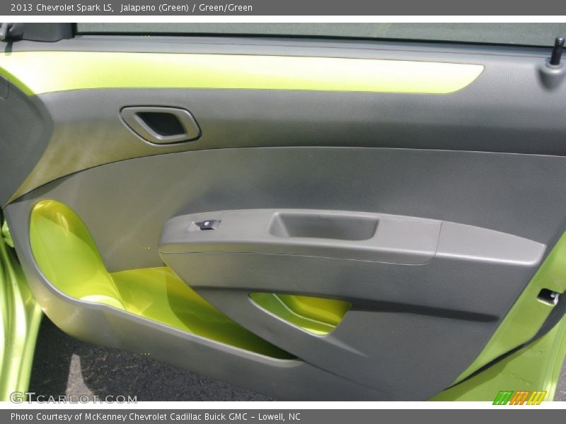 Jalapeno (Green) / Green/Green 2013 Chevrolet Spark LS
