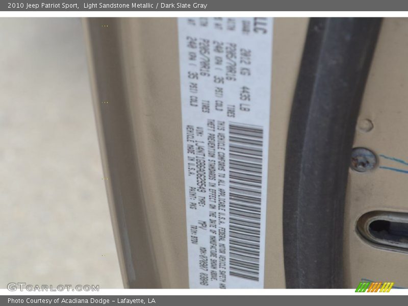 Light Sandstone Metallic / Dark Slate Gray 2010 Jeep Patriot Sport