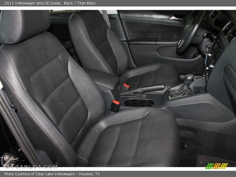 Black / Titan Black 2011 Volkswagen Jetta SE Sedan