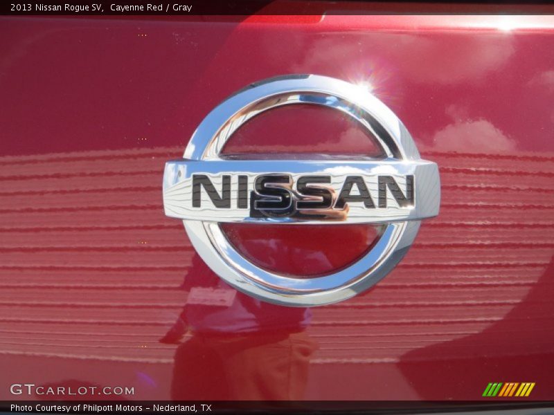 Cayenne Red / Gray 2013 Nissan Rogue SV