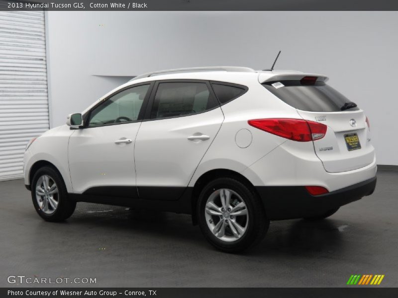 Cotton White / Black 2013 Hyundai Tucson GLS