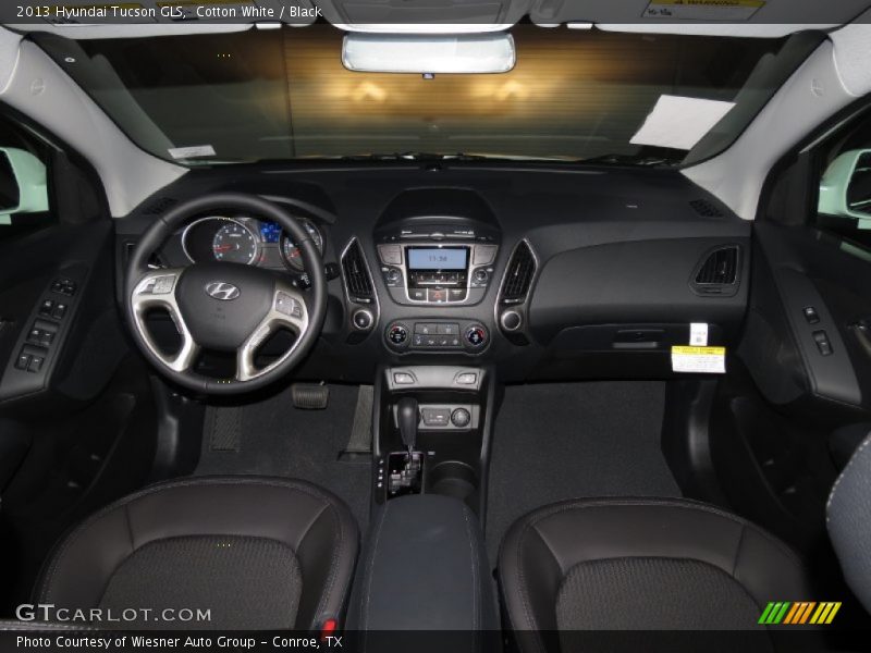 Cotton White / Black 2013 Hyundai Tucson GLS