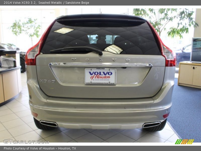 Seashell Metallic / Sandstone Beige 2014 Volvo XC60 3.2