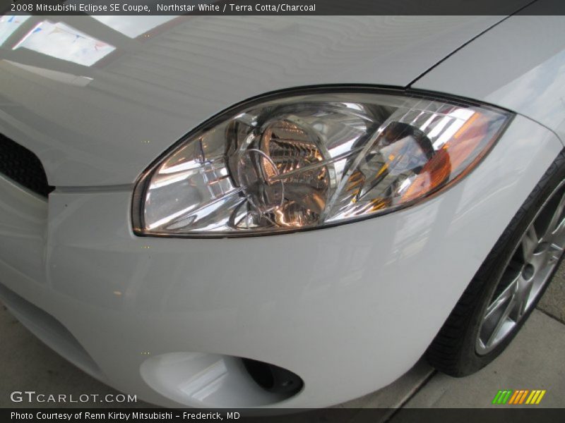 Northstar White / Terra Cotta/Charcoal 2008 Mitsubishi Eclipse SE Coupe