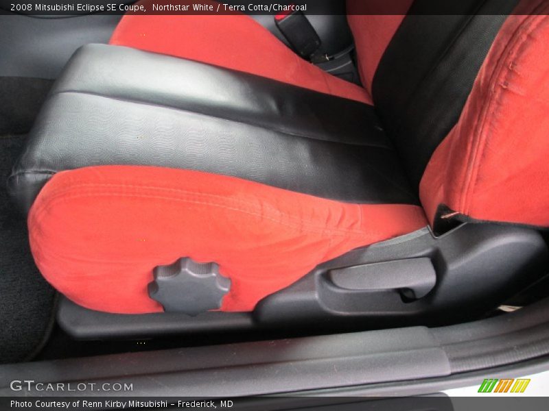 Northstar White / Terra Cotta/Charcoal 2008 Mitsubishi Eclipse SE Coupe