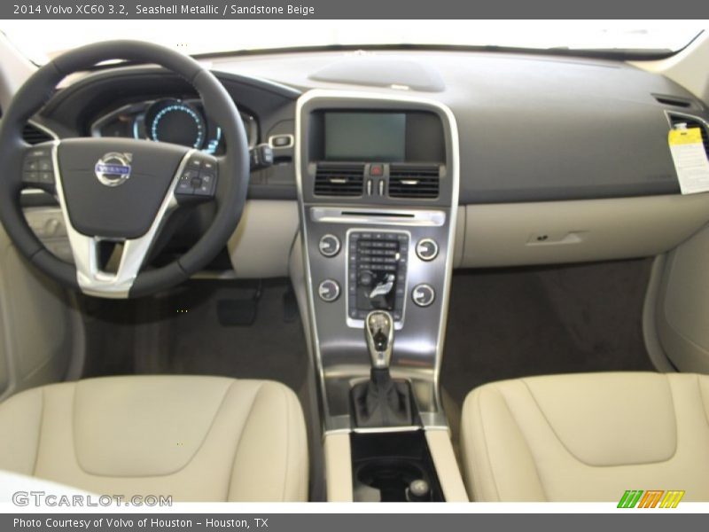Dashboard of 2014 XC60 3.2