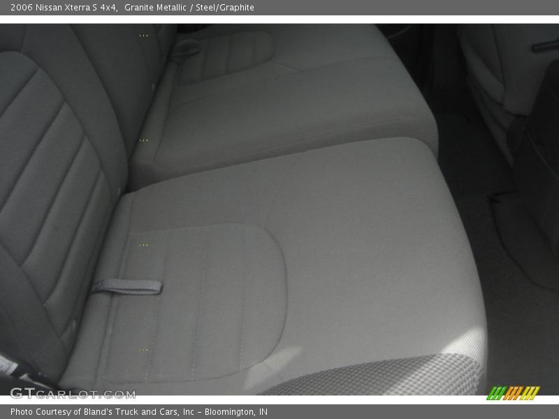 Granite Metallic / Steel/Graphite 2006 Nissan Xterra S 4x4