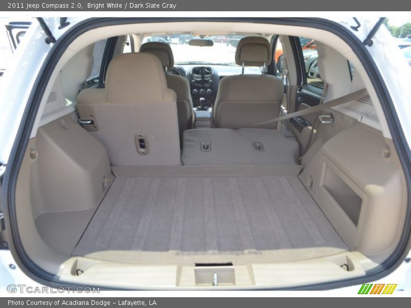 Bright White / Dark Slate Gray 2011 Jeep Compass 2.0