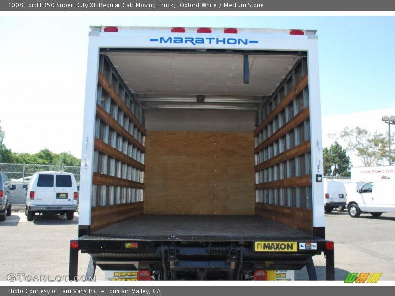 Oxford White / Medium Stone 2008 Ford F350 Super Duty XL Regular Cab Moving Truck