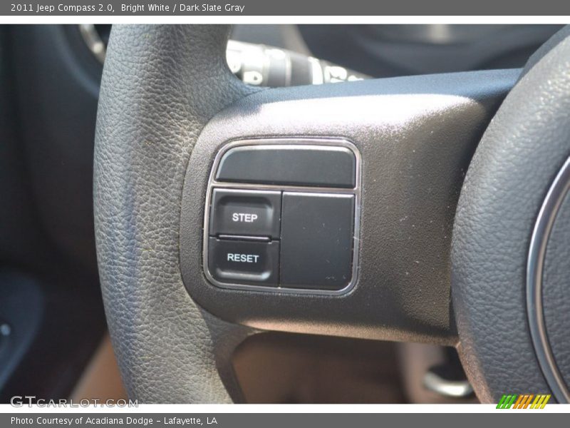 Bright White / Dark Slate Gray 2011 Jeep Compass 2.0