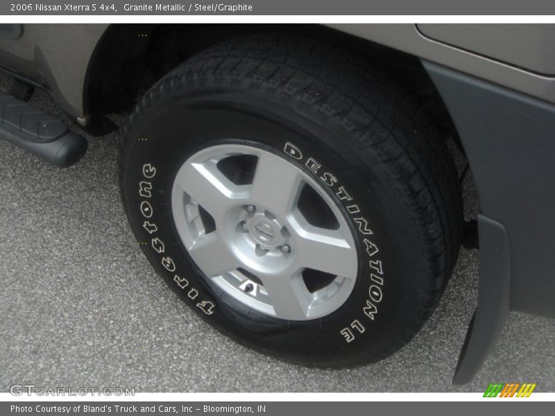Granite Metallic / Steel/Graphite 2006 Nissan Xterra S 4x4