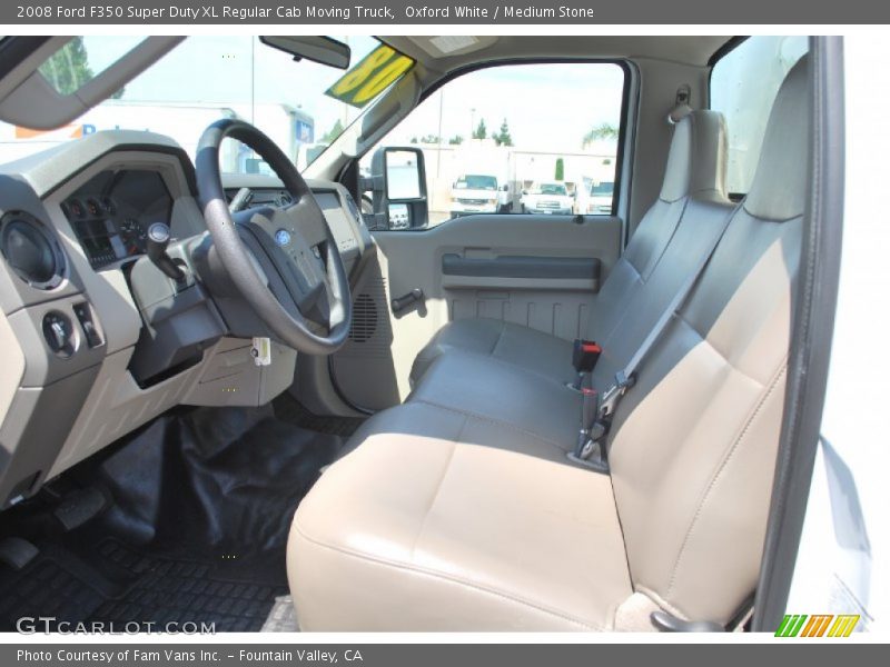 Oxford White / Medium Stone 2008 Ford F350 Super Duty XL Regular Cab Moving Truck