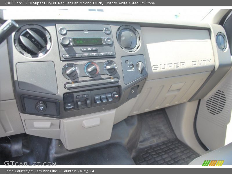 Oxford White / Medium Stone 2008 Ford F350 Super Duty XL Regular Cab Moving Truck