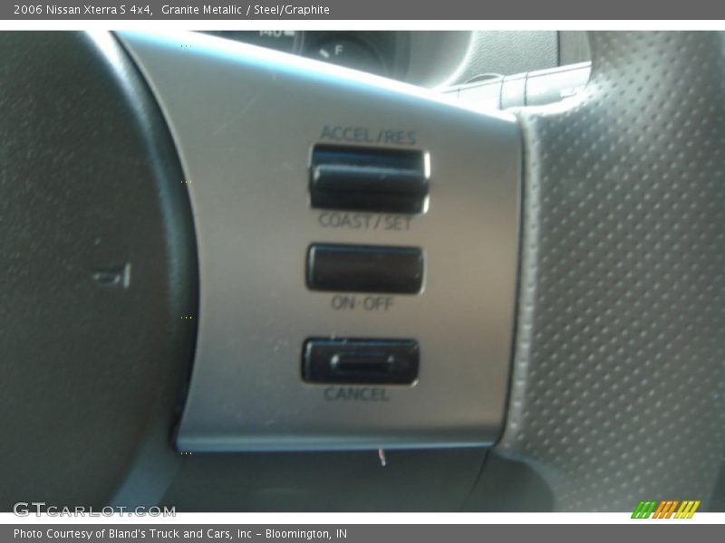 Granite Metallic / Steel/Graphite 2006 Nissan Xterra S 4x4