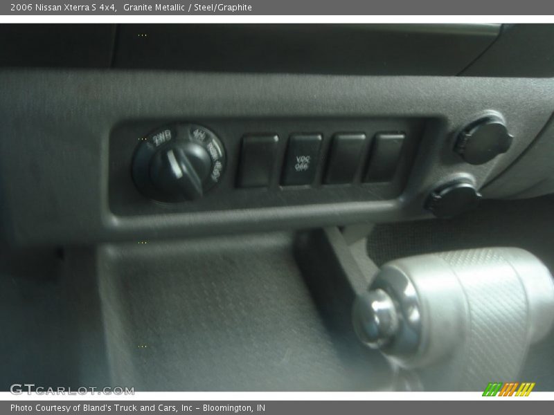 Granite Metallic / Steel/Graphite 2006 Nissan Xterra S 4x4