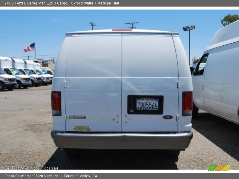 Oxford White / Medium Flint 2003 Ford E Series Van E250 Cargo