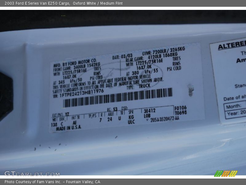 Oxford White / Medium Flint 2003 Ford E Series Van E250 Cargo