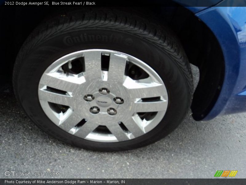 Blue Streak Pearl / Black 2012 Dodge Avenger SE