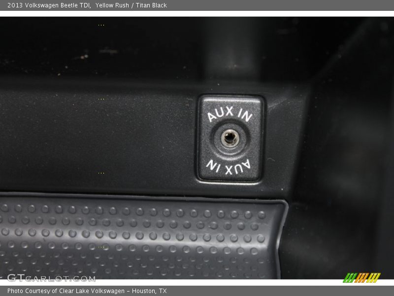 Yellow Rush / Titan Black 2013 Volkswagen Beetle TDI