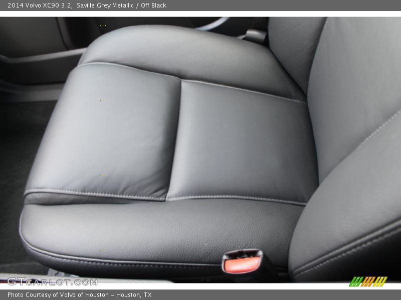 Front Seat of 2014 XC90 3.2