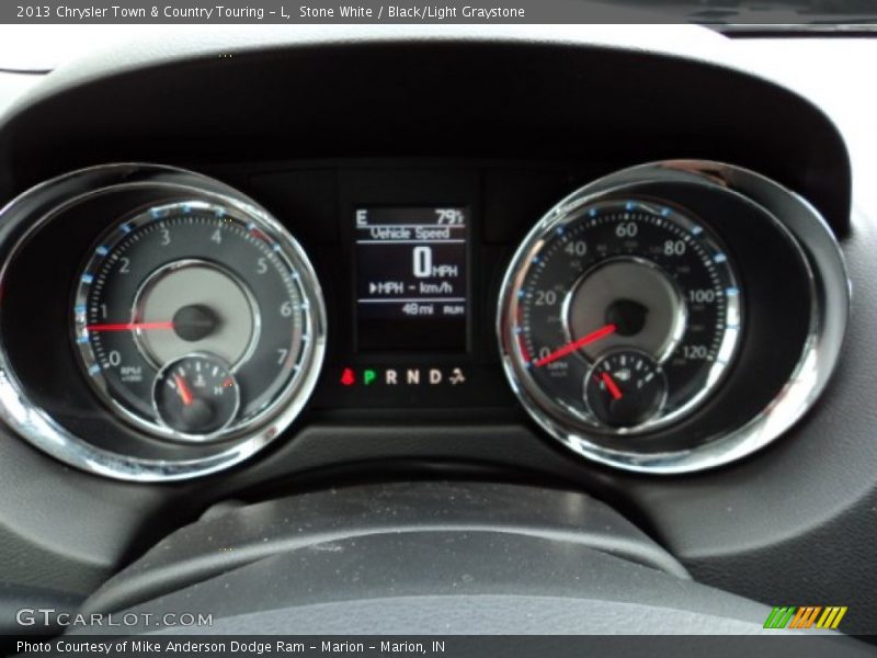 Stone White / Black/Light Graystone 2013 Chrysler Town & Country Touring - L