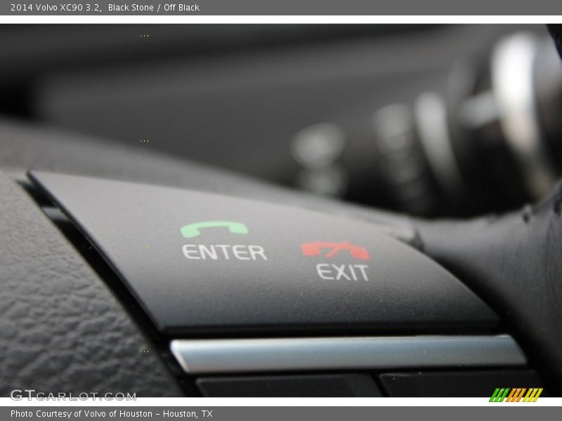 Controls of 2014 XC90 3.2